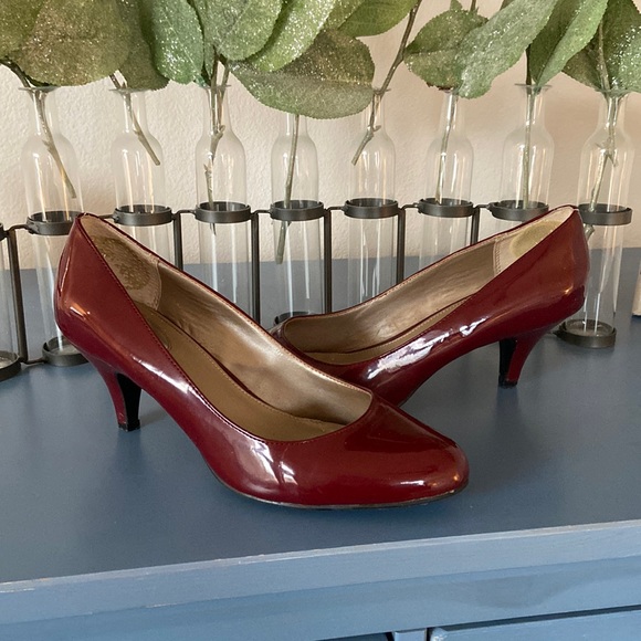 Alfani Step and Flex Red Heels - Picture 1 of 4